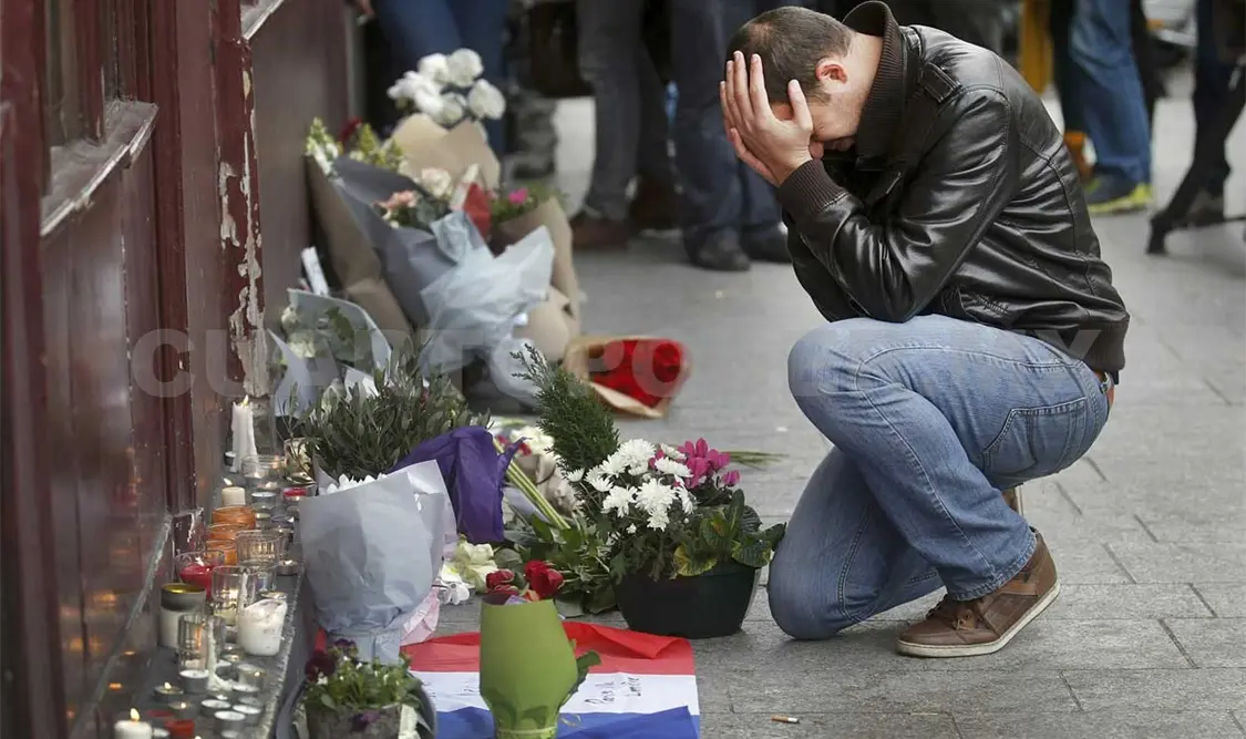 Francia intensificará ataques contra el EI