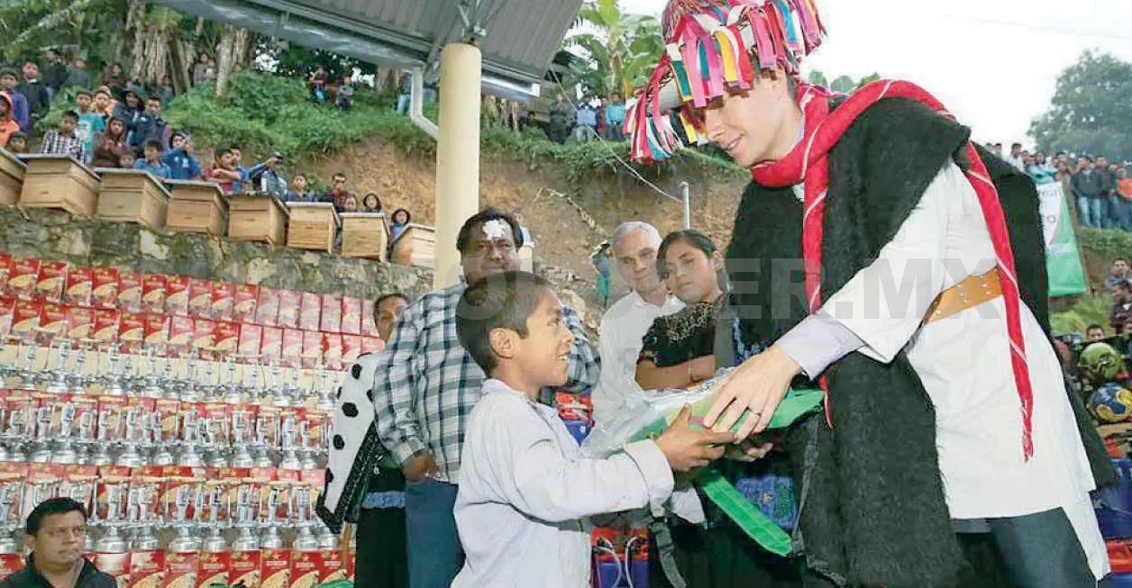 Programas sociales a pobladores