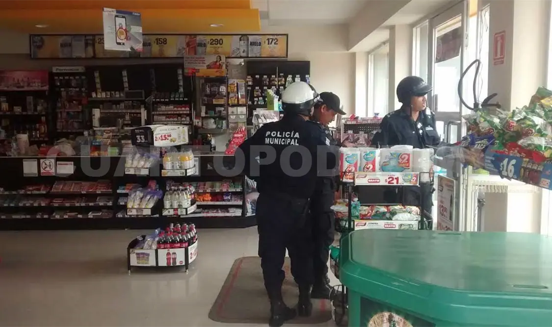 Asalto violento a tienda en Tuxtla