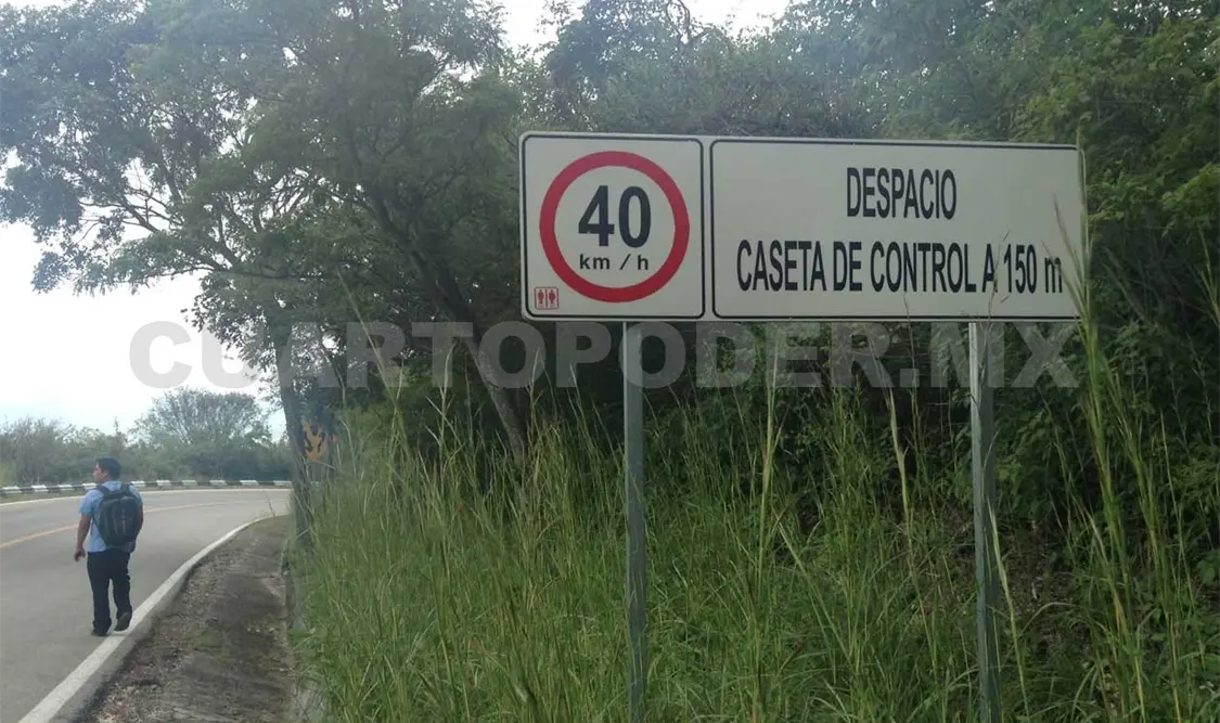 Presuntos invasores extorsionan a visitantes