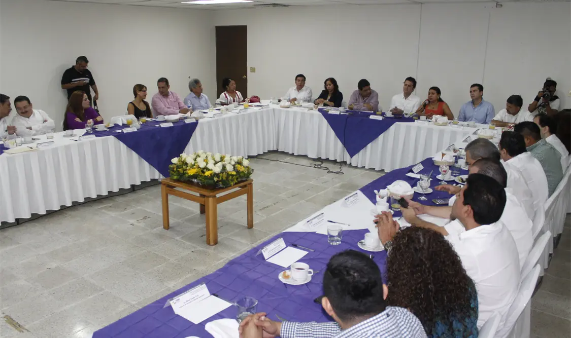 Los diputados de la LXVI Legislatura acordaron colaborar y contribuir en la legislación en favor de los derechos humanos. Cortesía.