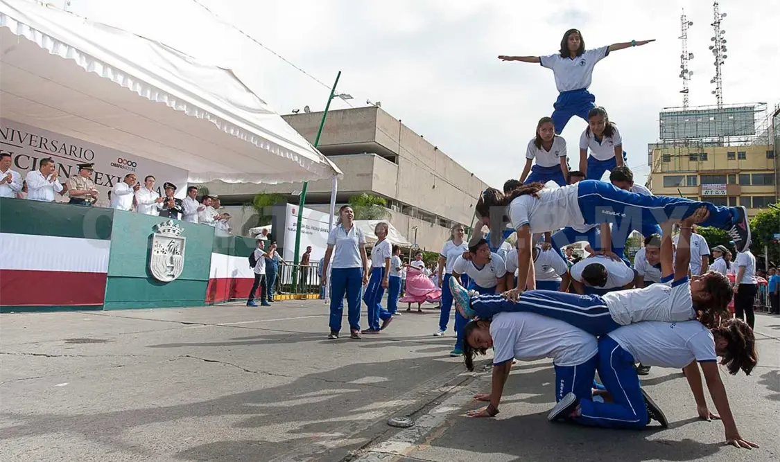 Celebran 105 aniversario de la Revolución