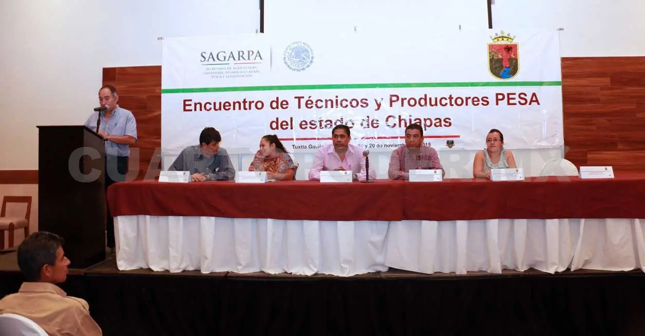 Clausuran encuentro de técnicos y productores