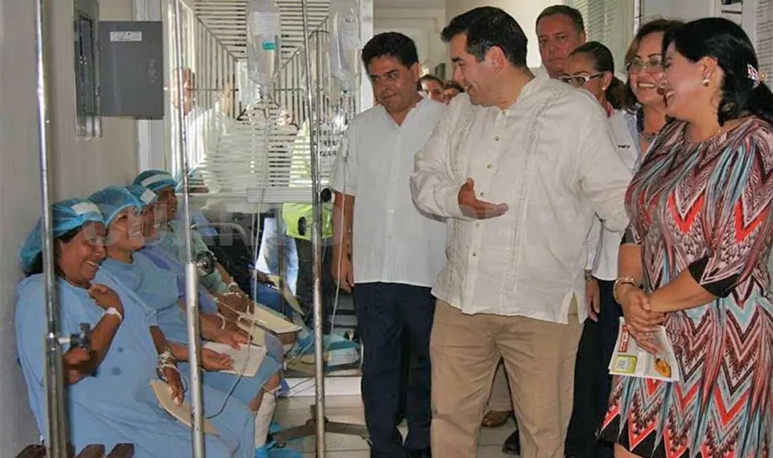 Recorrido por el Hospital Básico Comunitario. DV. CP
