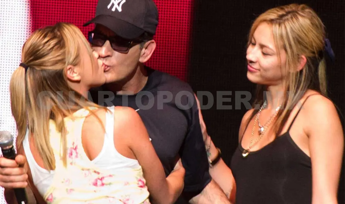 Dan detalles de las orgías de Charlie Sheen