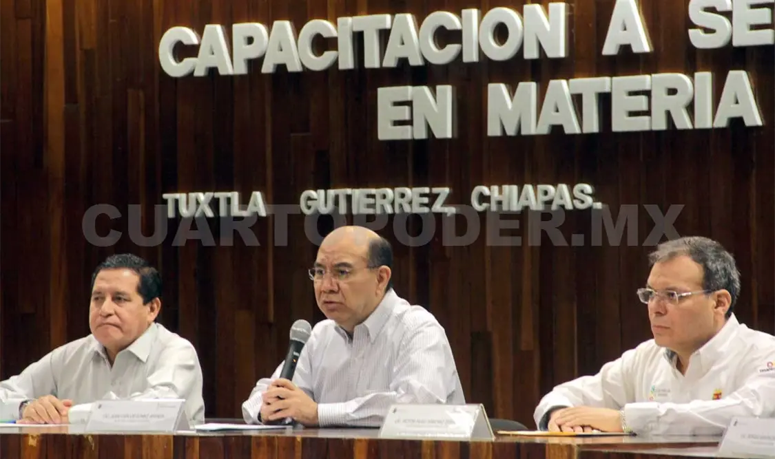 El PEF 2016, confirmó el secretario de Gobierno, trae recursos etiquetados para proyectos especiales. Miguel Ballinas./ CP