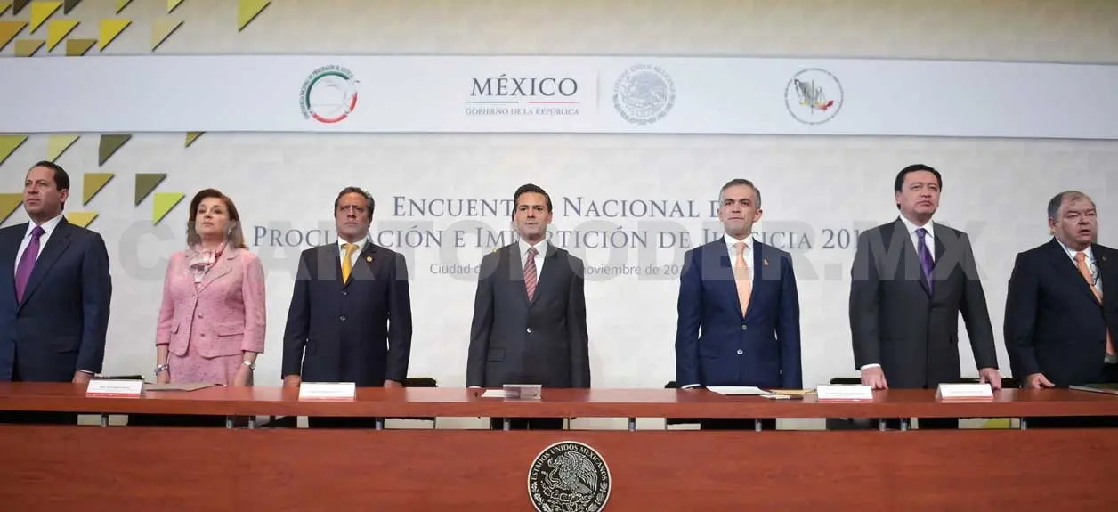 El presidente Enrique Peña Nieto inauguró el Encuentro Nacional de Procuración e Impartición de Justicia 2015. Presidencia