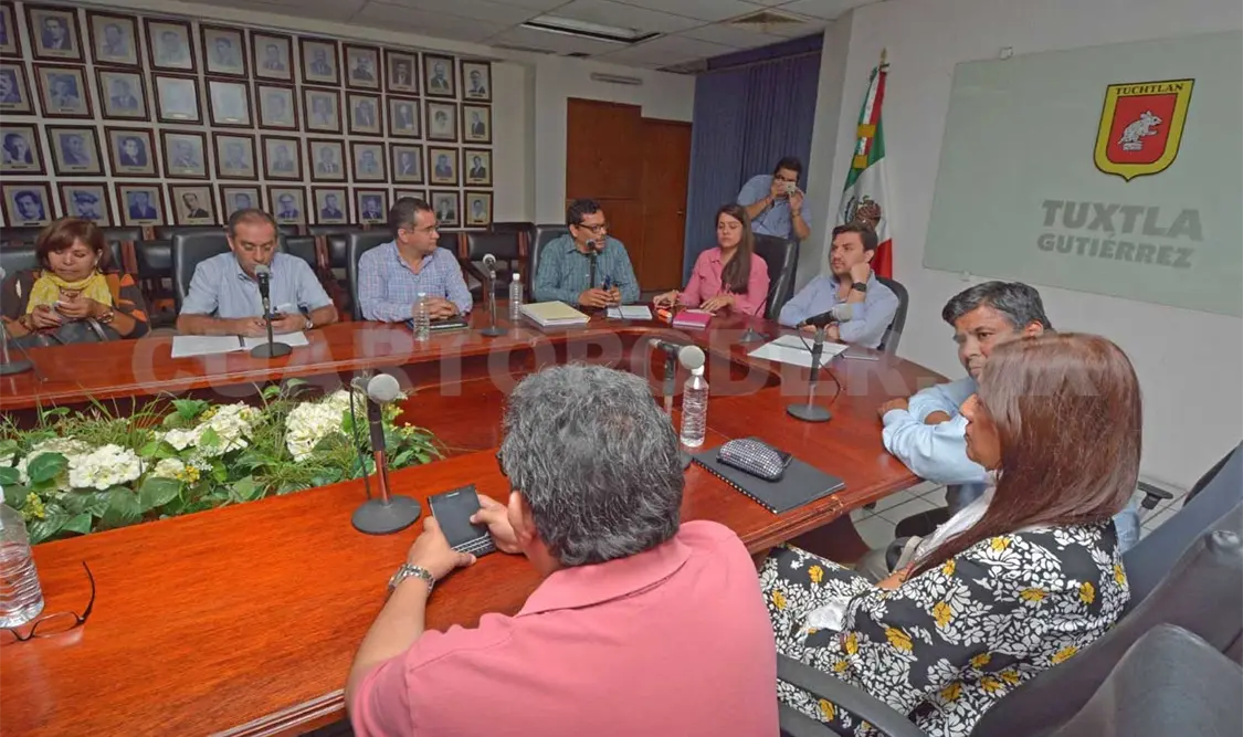 Fernando Castellanos asegura que su administración trabajará de la mano con la Canaco. CP