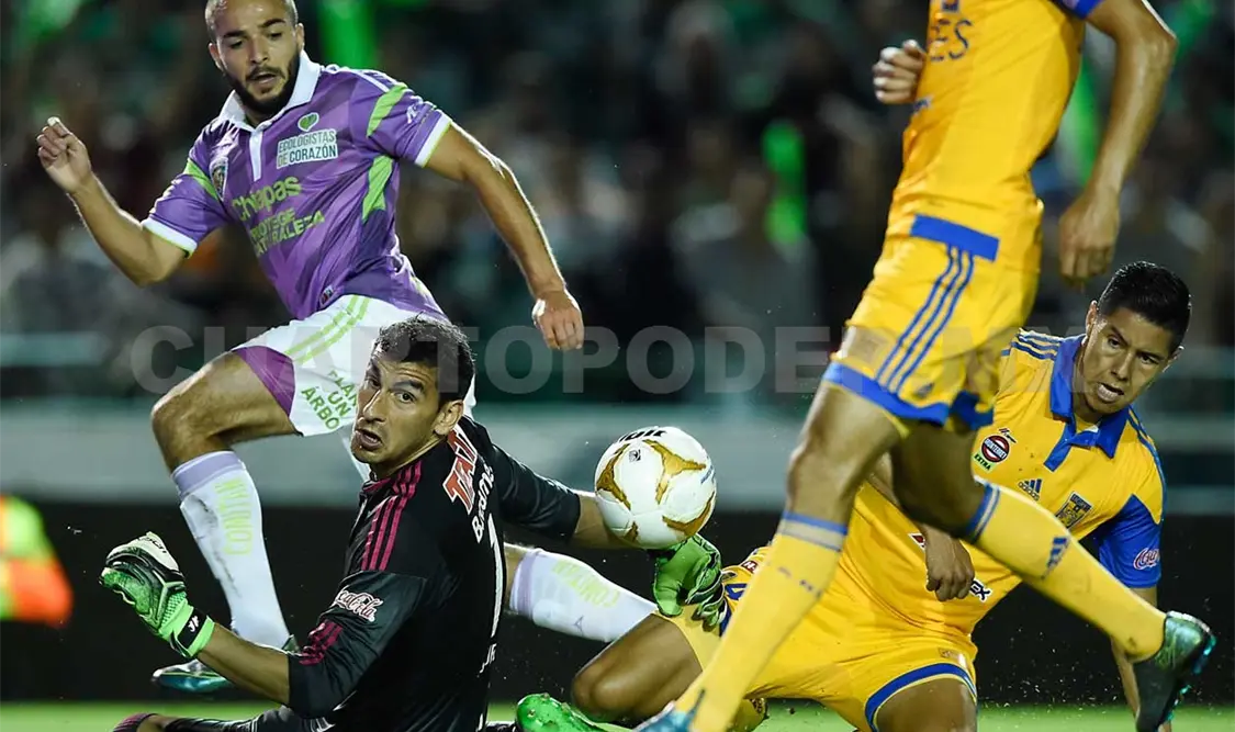 El planteamiento original del argentino era buscar el primer gol, razón por la cual se complicó de más el partido para ellos. Cortesía