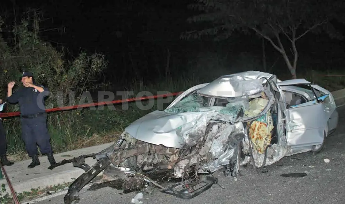 Un profesor murió en un accidente vial la madrugada del domingo en la salida a Chiapa de Corzo.