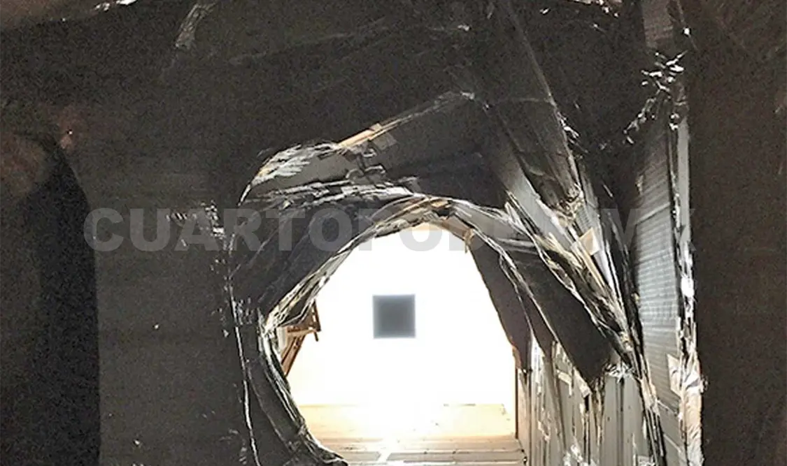 Dentro del museo se construyó una cueva con madera y cartón