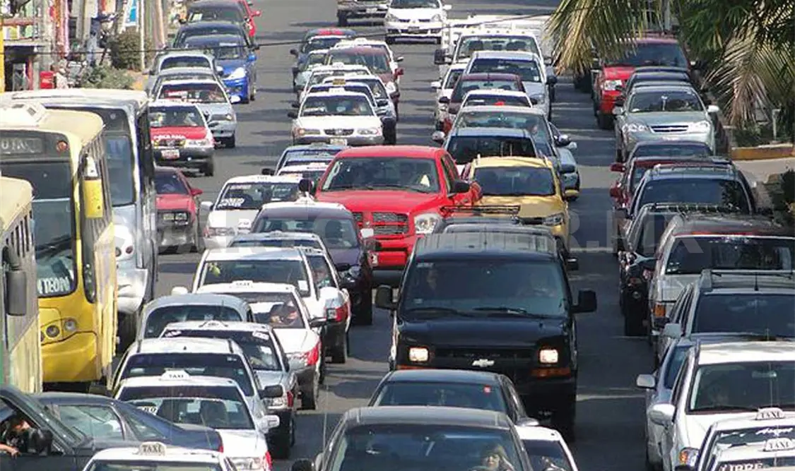 Aplauden empresarios eliminar tenencia vehicular