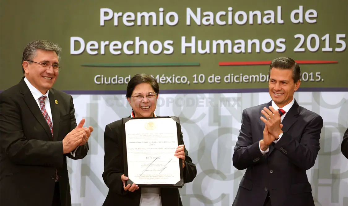 Peña Nieto entregó el Premio Nacional de Derechos Humanos 2015. Presidencia