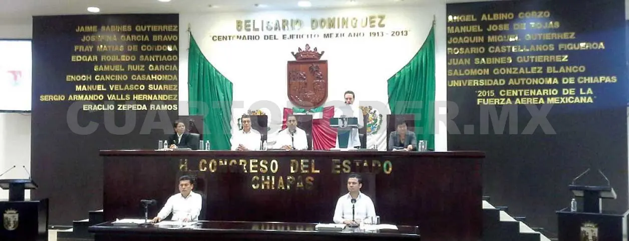 Entregan iniciativa para eliminar tenencia