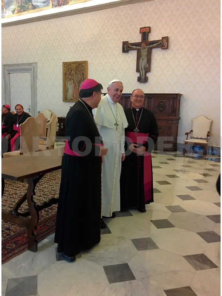 Encuentro de Mons. Felipe Arizmendi con el papa Francisco en mayo de 2014. Cortesía