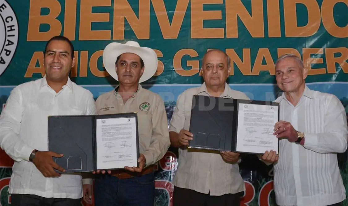 Acuerdan trabajar en favor del campo