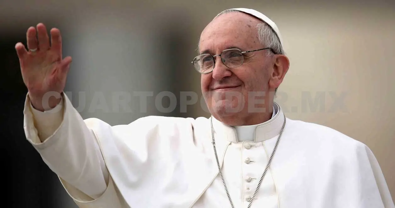 En línea, el viaje del Papa