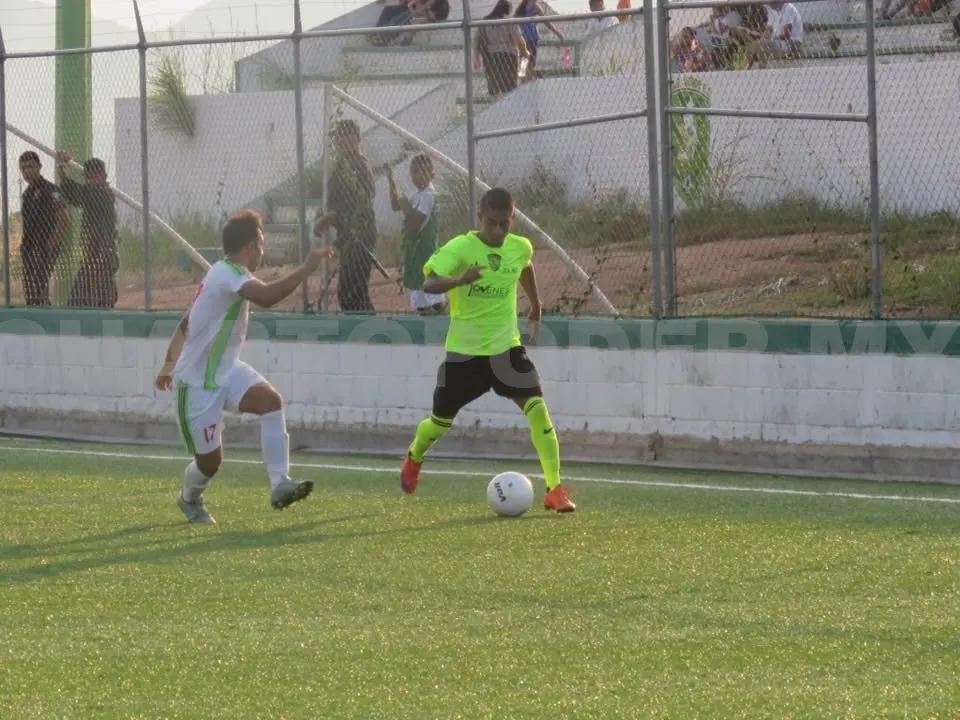 Vitales fueron las tres unidades que logró sumar Valle Verde en este duelo. Cortesía