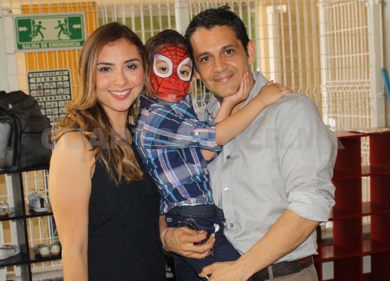 María recibió el primer sacramento