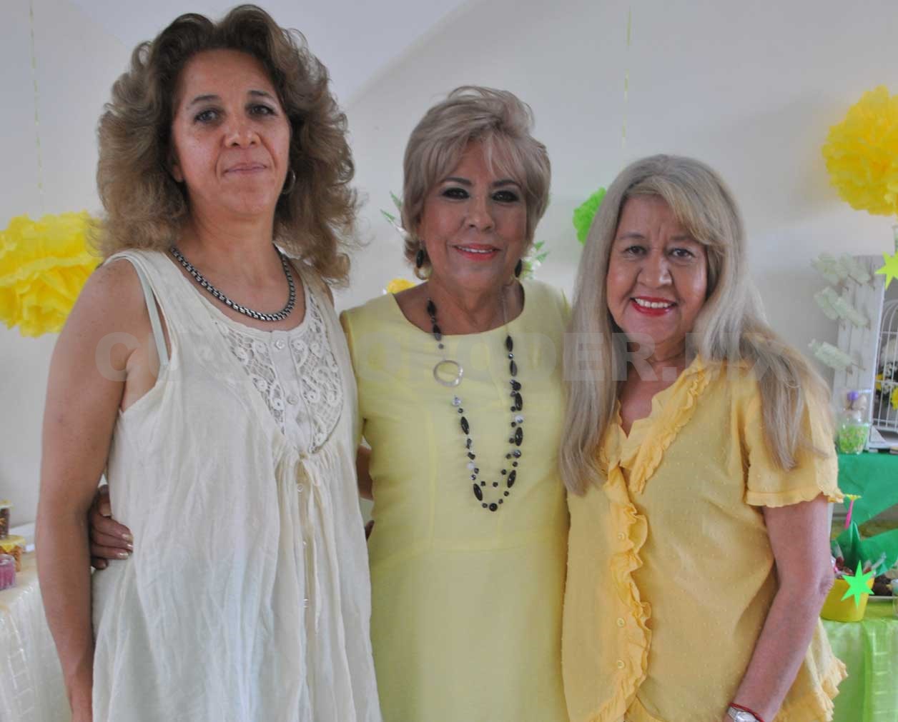 María Luisa celebró con excelente compañía