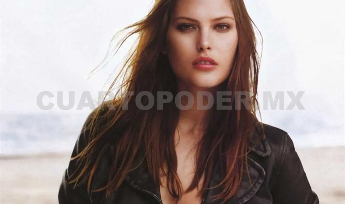 Yaya Kosikova destapa sus atributos