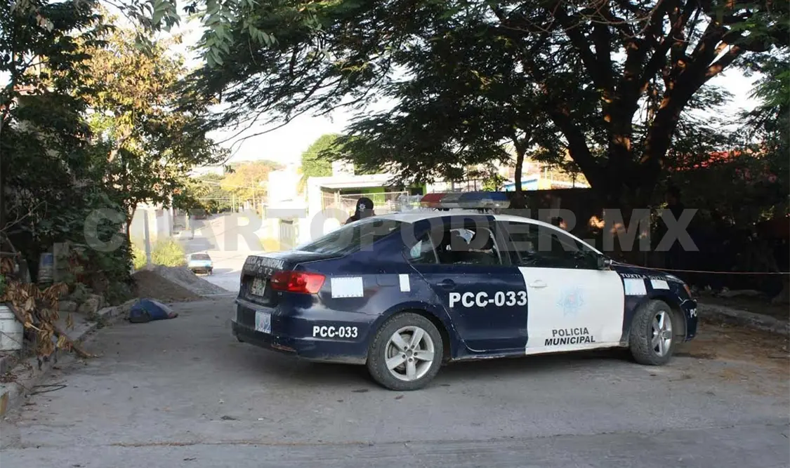 Lo hallaron muerto en la calle