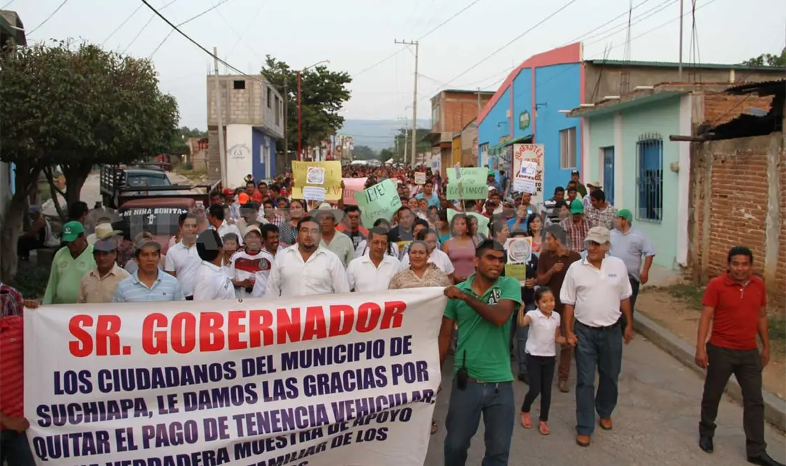 Agradecen suchiapanecos eliminación de la tenencia