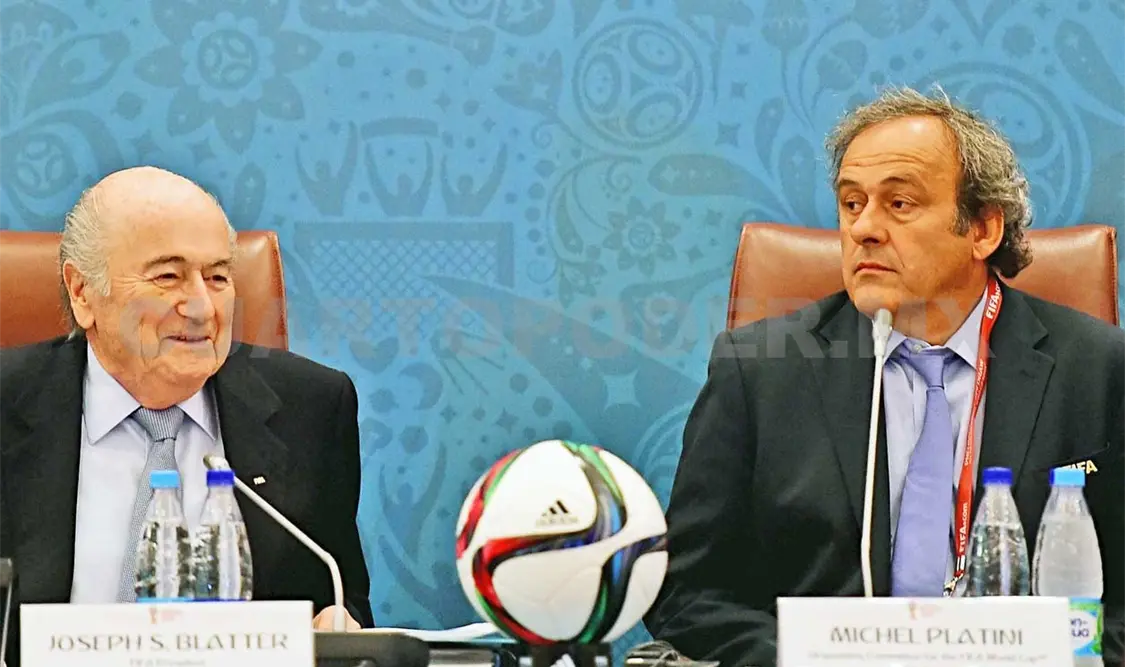 FIFA suspende a Blatter y Platini por ocho años