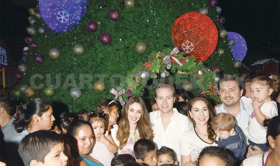 Manuel Velasco inaugura villas navideñas