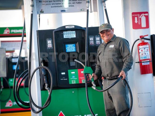 Precios de gasolina bajarán