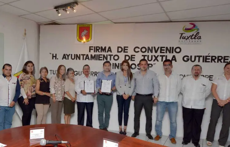 Acuerdan profesionalizar al personal municipal