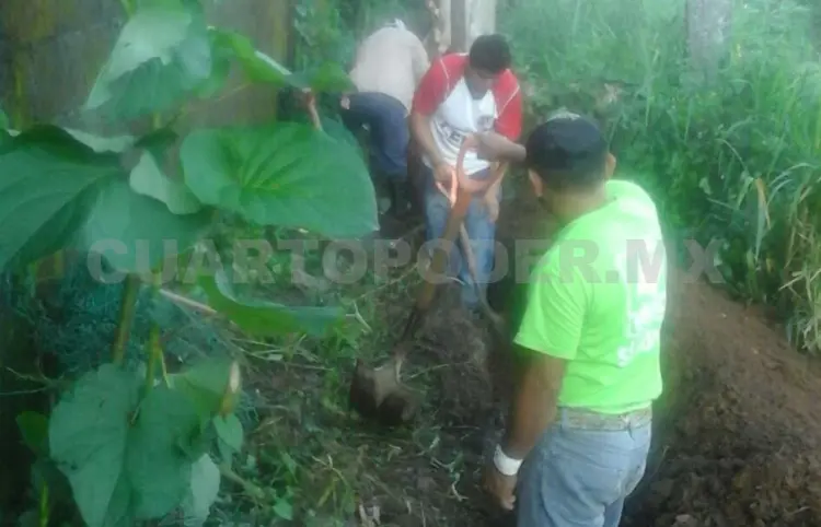 Amplían red de servicio de agua potable