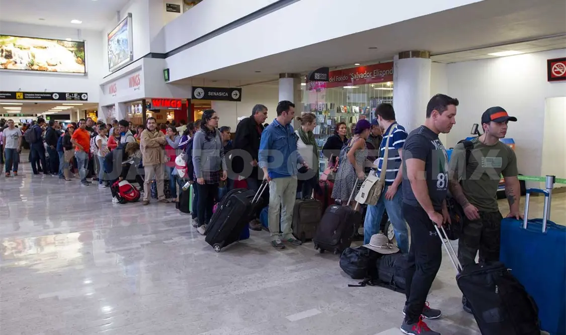 Refuerzan seguridad en aeropuertos