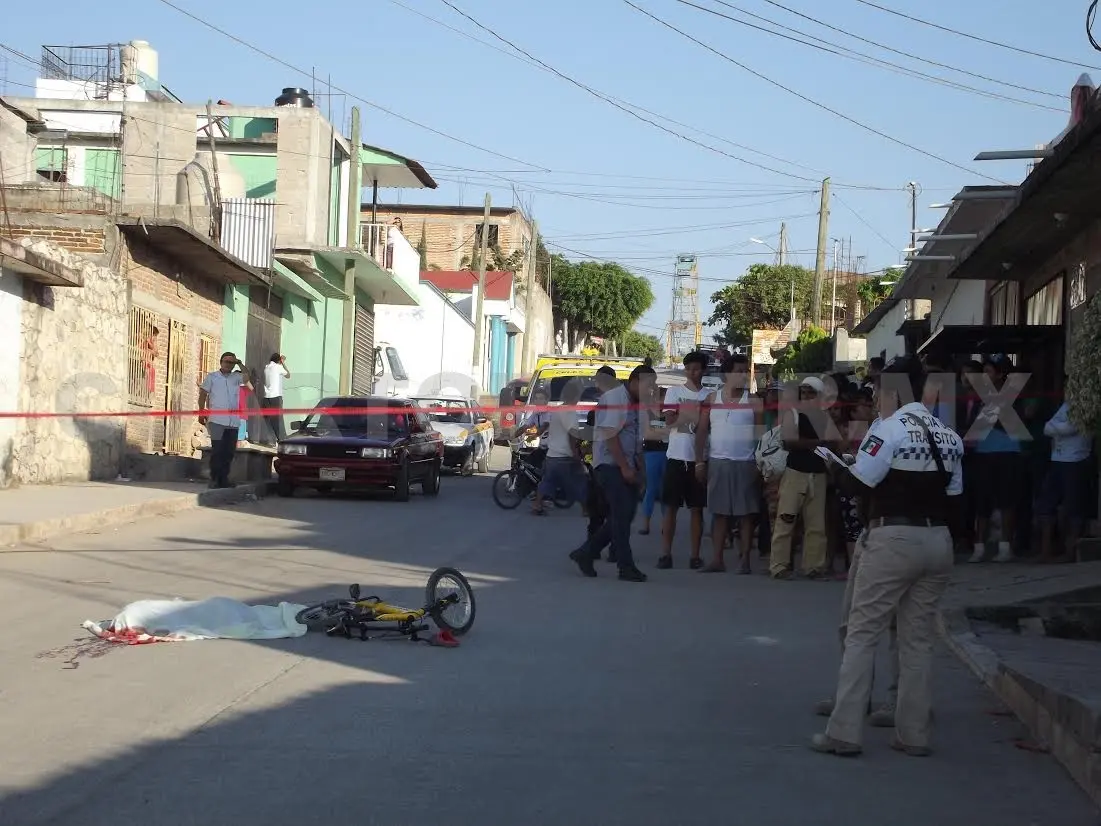 Fallece niño aplastado por pipa en Tuxtla