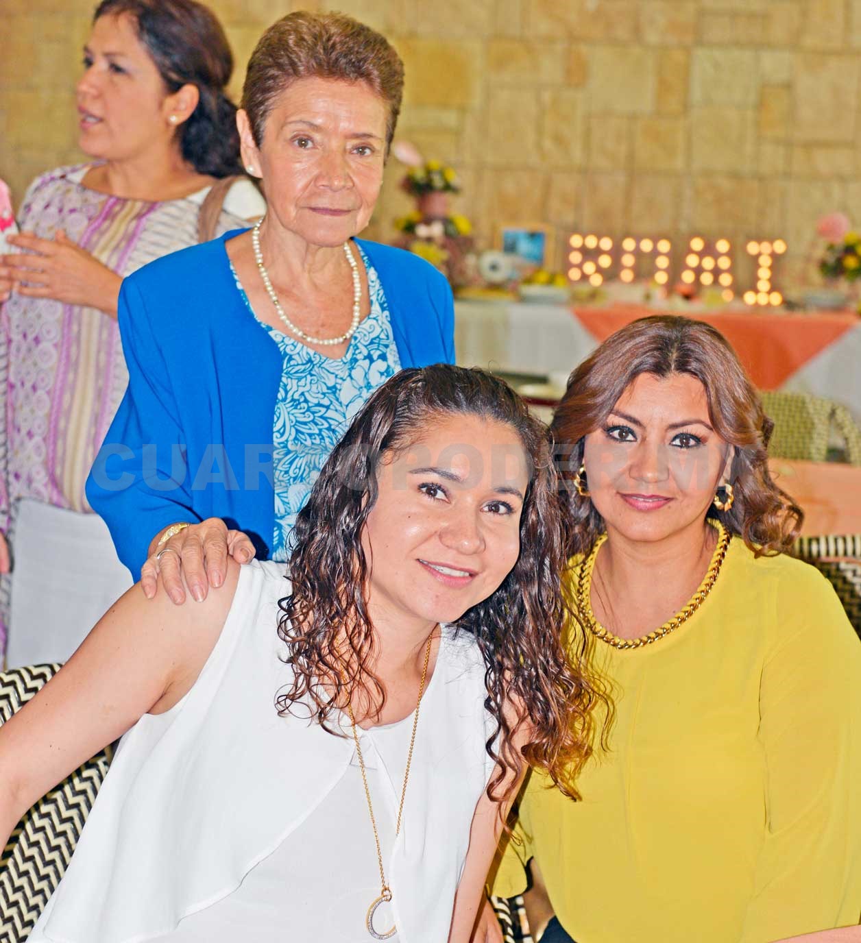 Romina recibió el primer sacramento