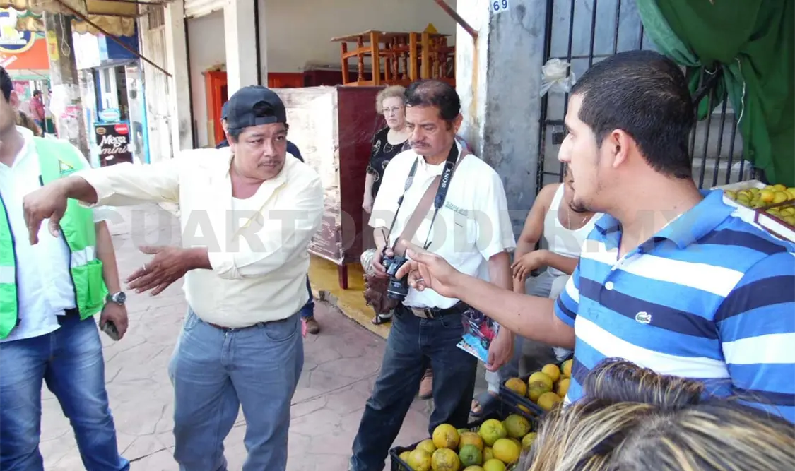 Riña entre choferes deja una niña herida