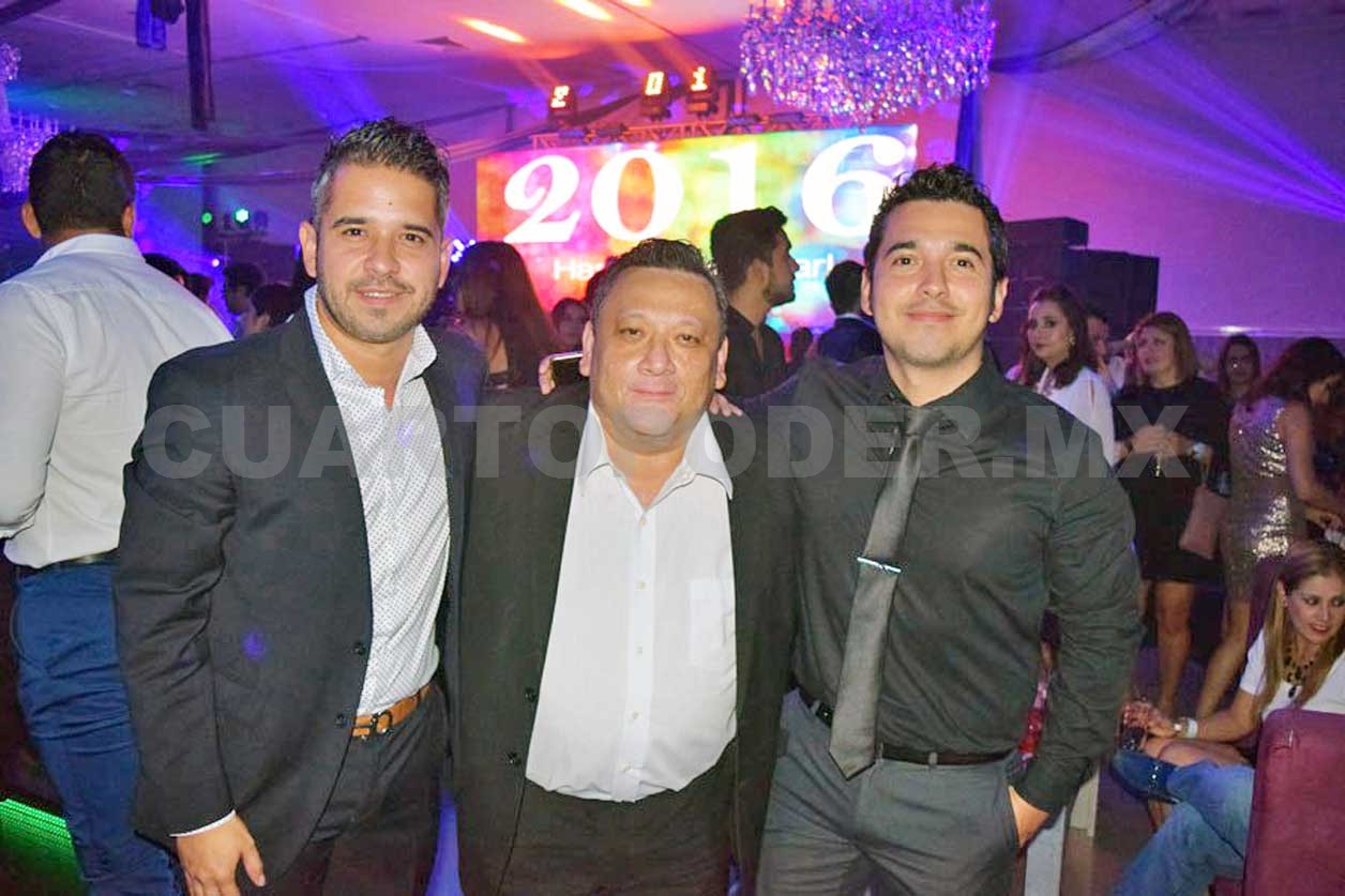 Capitalinos dieron la bienvenida al 2016