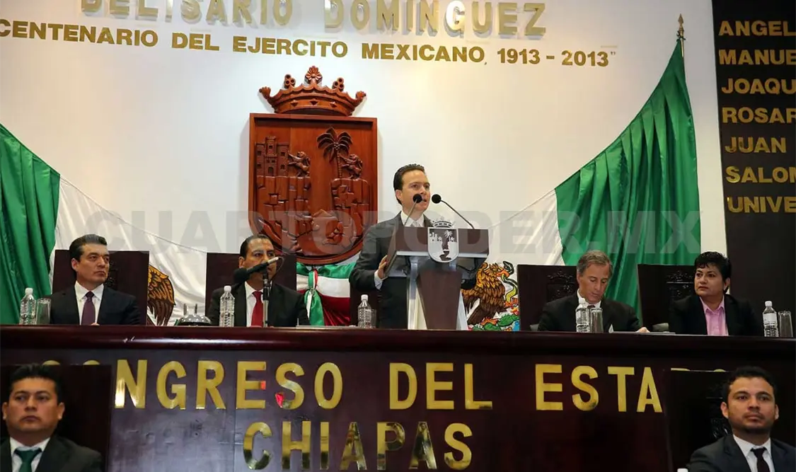 Rinde cuentas Manuel Velasco al pueblo de Chiapas