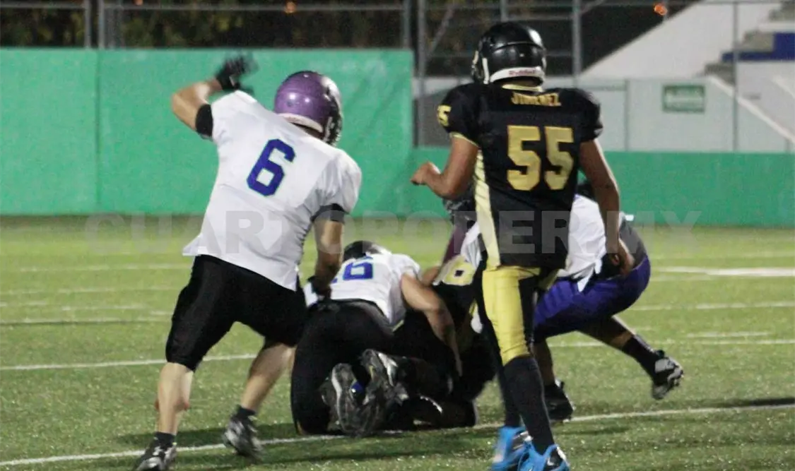 Juvenil AA derrota a sus compañeros de la mayor