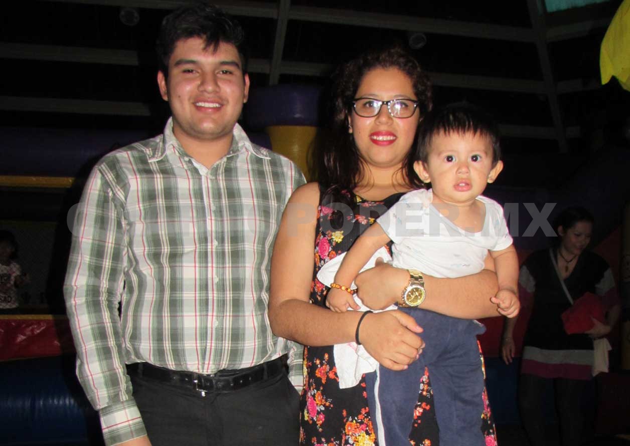 Trillizas celebran su cumple número 2