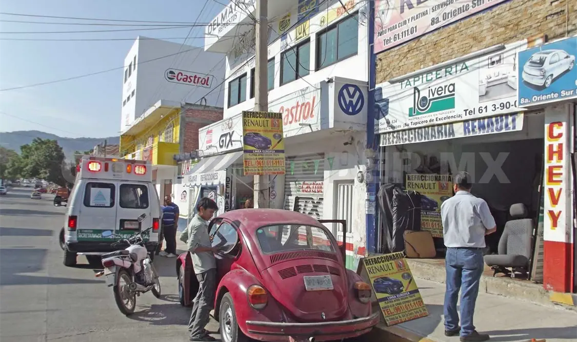 Joven se lesiona mientras trabajaba en un comercio