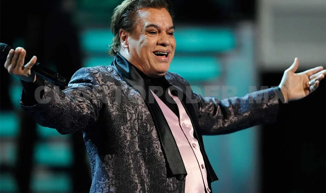 Juan Gabriel recibirá medalla Agustín Lara