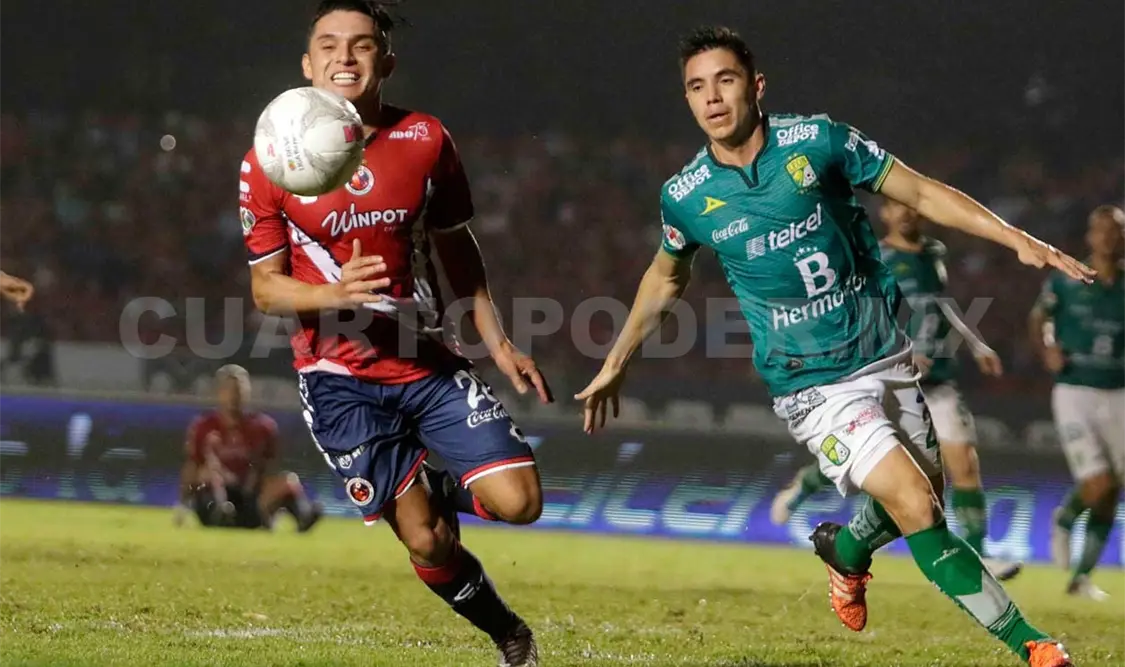 León y Monterrey luchan por la cima