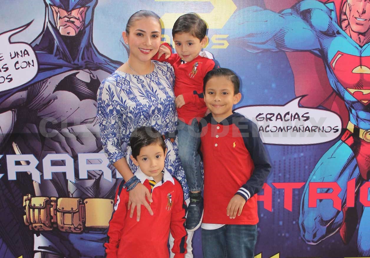 Gemelos con superpoderes