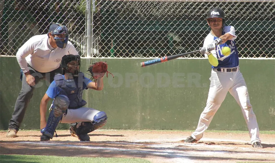 Halcones se impone 13-5 a Alianza AC