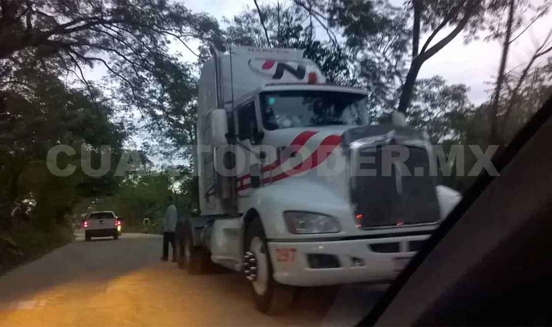 Denuncia por bloqueo y extorsión contra dos dirigentes