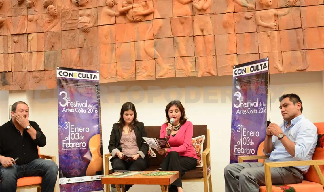 Conferencia de Prensa realizada en el Museo del Café. Darwin Mendoza / CP