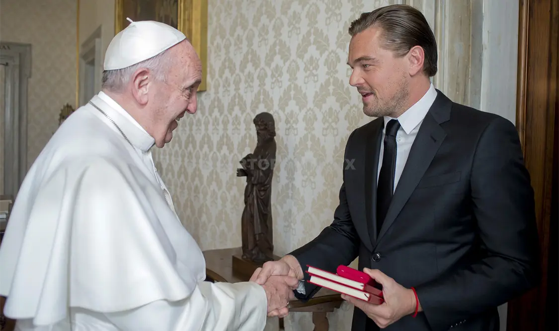 Encuentro entre el Papa Francisco y el actor Leonardo DiCaprio. AP