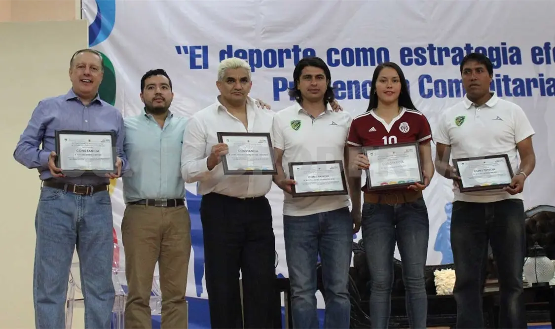 Estuvieron presentes figuras del ámbito deportivo. CP