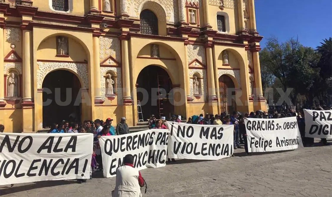 Habitantes de Oxchuc manifestarón su apoyo hacia la alcaldesa. Manuel Martínez / CP
